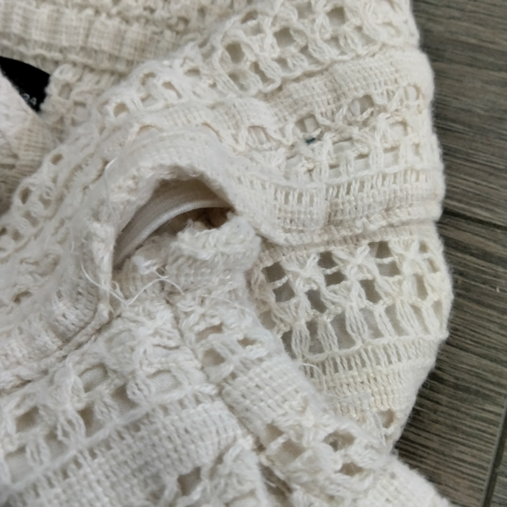 Zara Ivory White Lace Crochet Shorts W/ Pockets Size XS Elastic Waist Lined - Picture 7 of 15